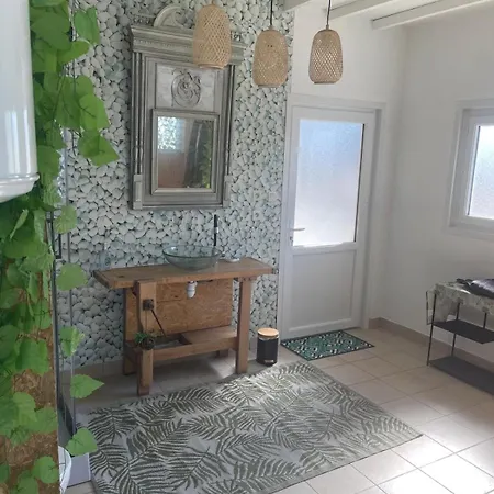 Cosy Avec Jacuzzi Prive - Escapade A Deux * Grand-Laviers